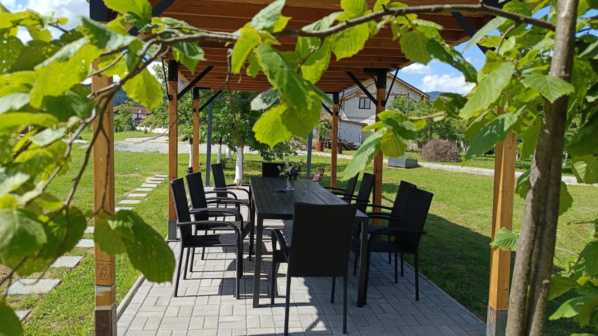 Sun Garden Glamping Domes Hotel Călimăneşti Eksteriør billede